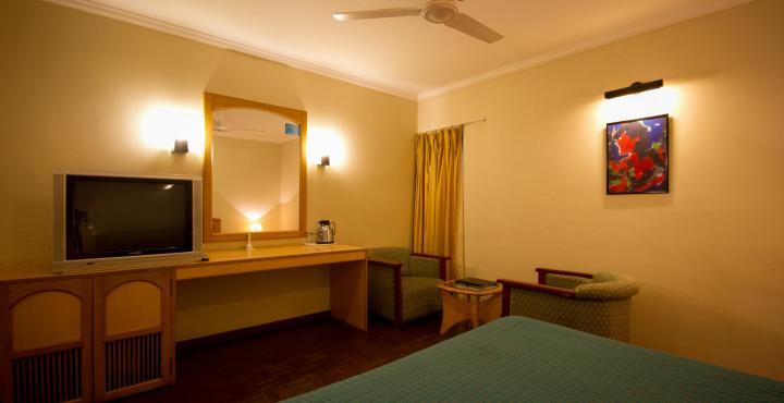 Hotel Hilltone Mount Abu Exterior photo
