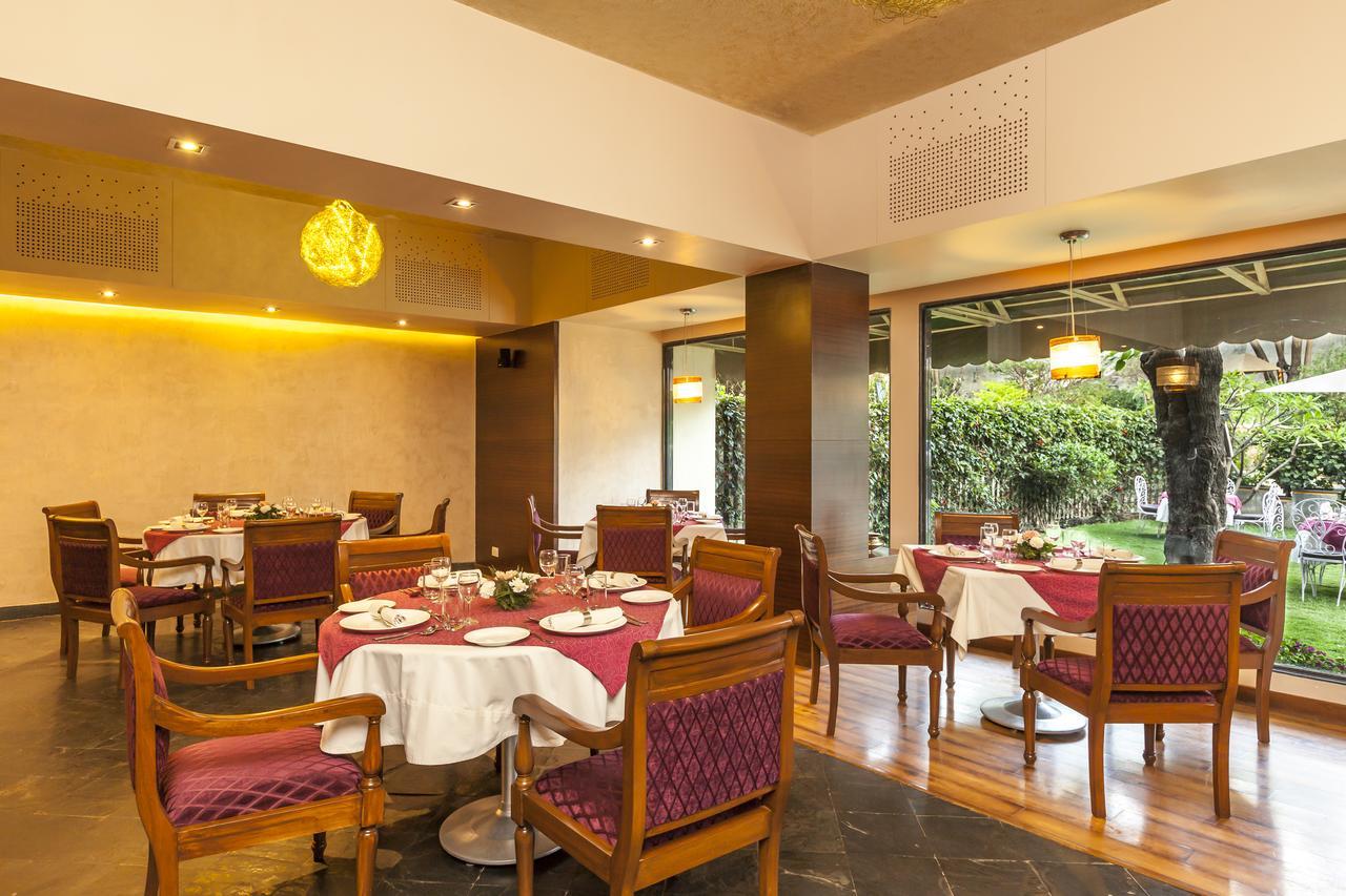 Hotel Hilltone Mount Abu Exterior photo