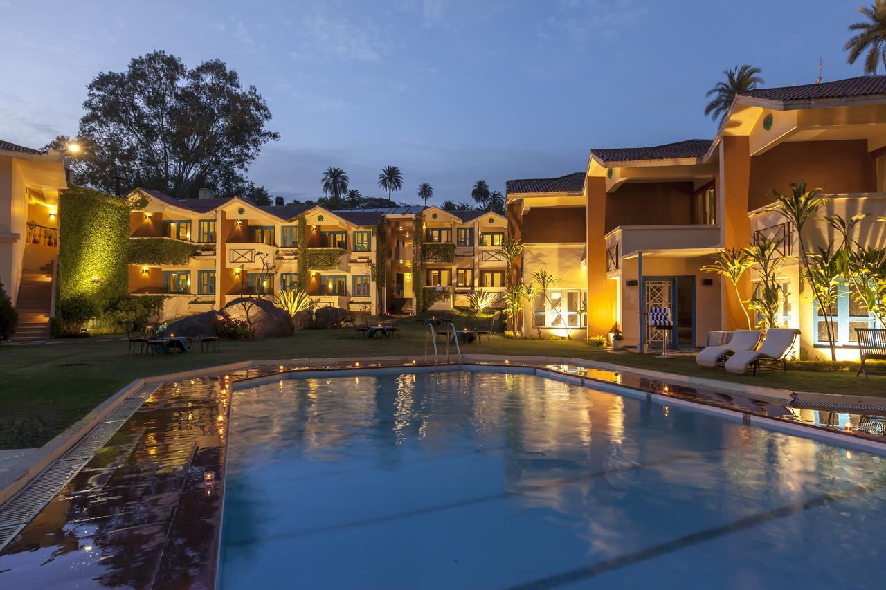 Hotel Hilltone Mount Abu Exterior photo